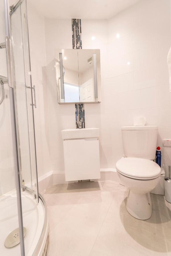 Luxurious Seaside Apartment Galway Buitenkant foto
